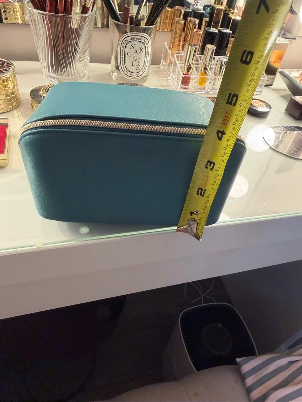La Mer Teal Leather Zip Cosmetic Case